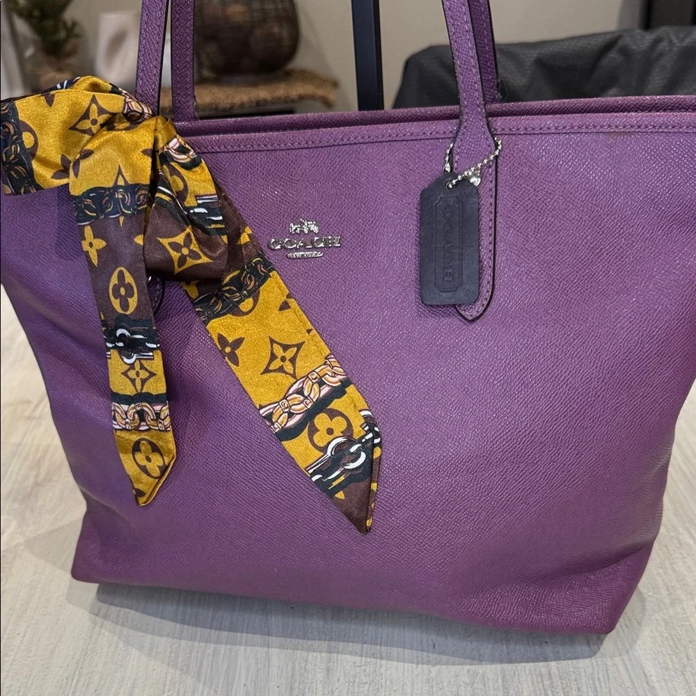 Coach Violet Tote Bag with Yellow Scarf - Picture 2 of 14